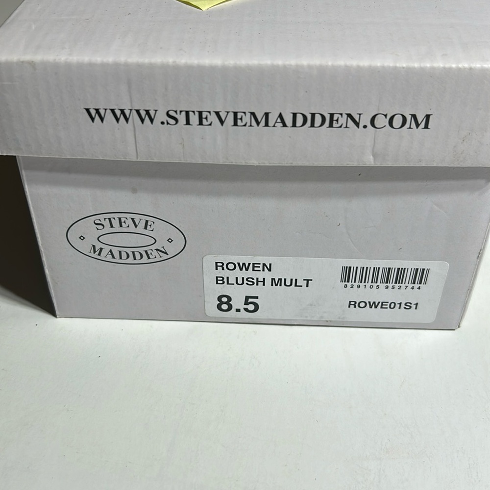 Steve Madden sandals